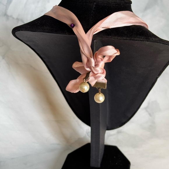 Necklace - Picture 2 of 2